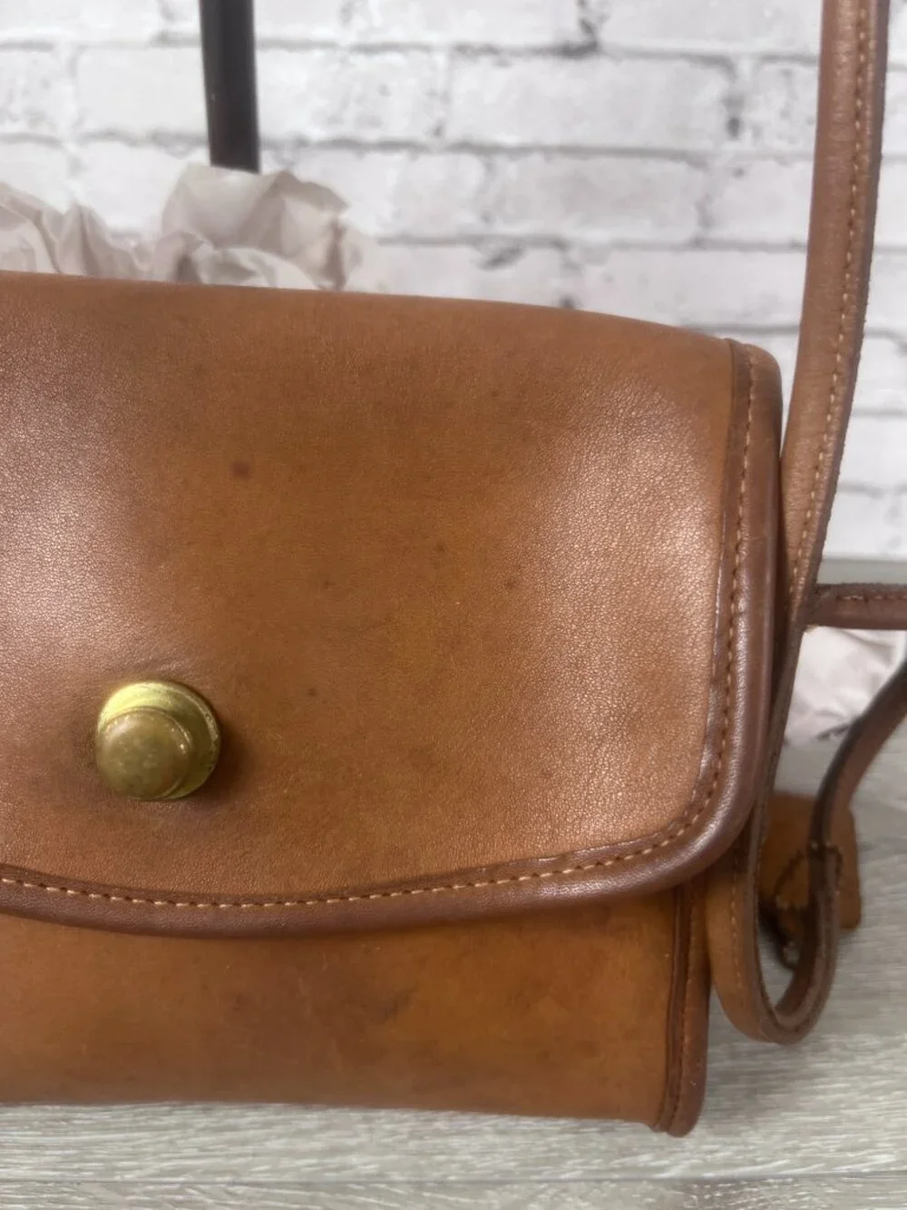 Vintage Coach 9892  Chrystie British Tan Leather Crossbody Bag Purse 90s